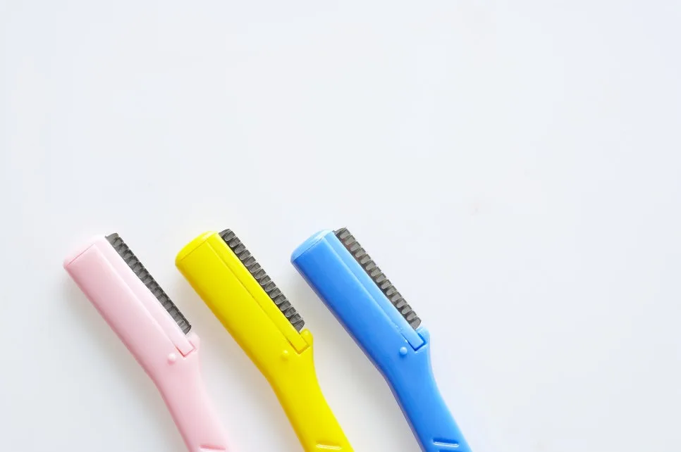 메이크업 잔여물 점검